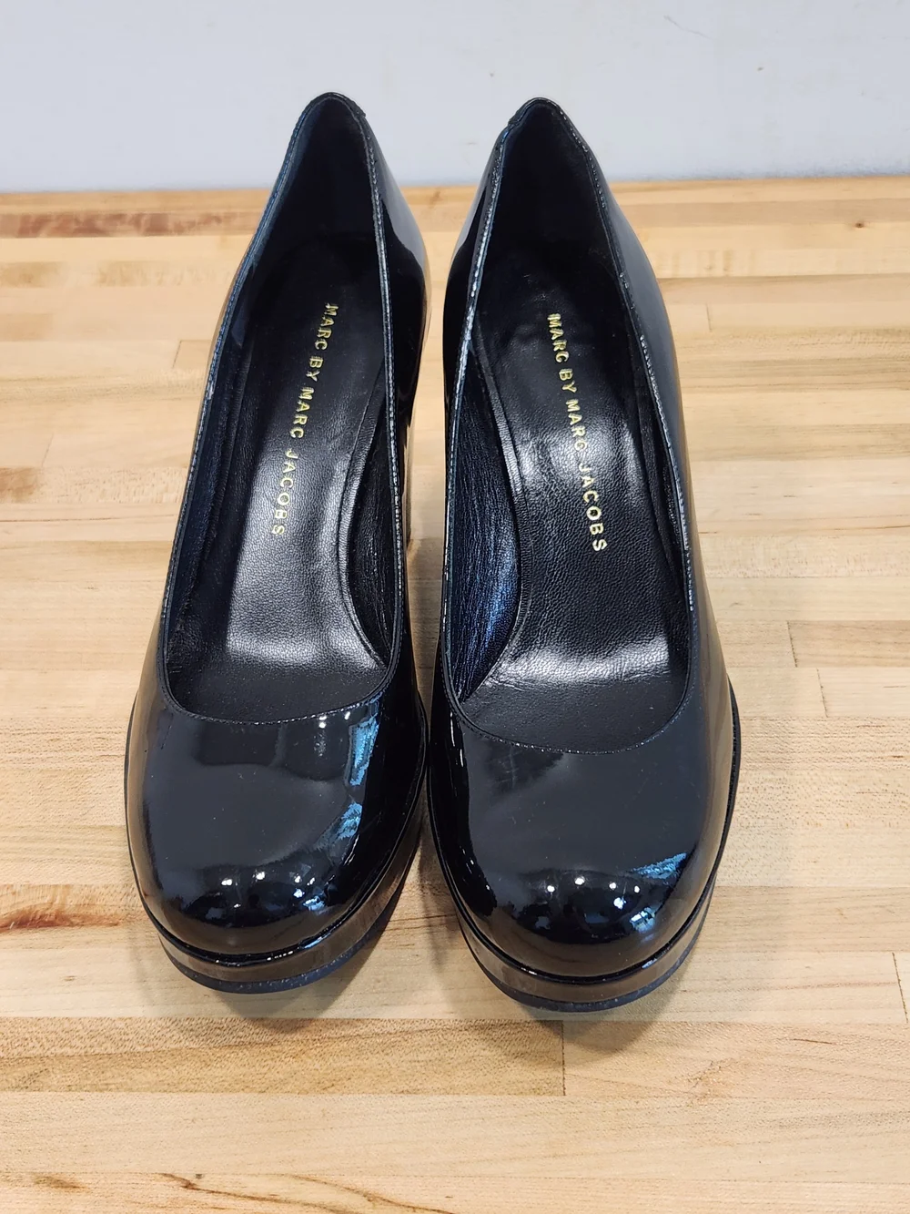 Marc by Marc Jacobs Black Patent Leather Platform Wedge Heels Size 37 US 7